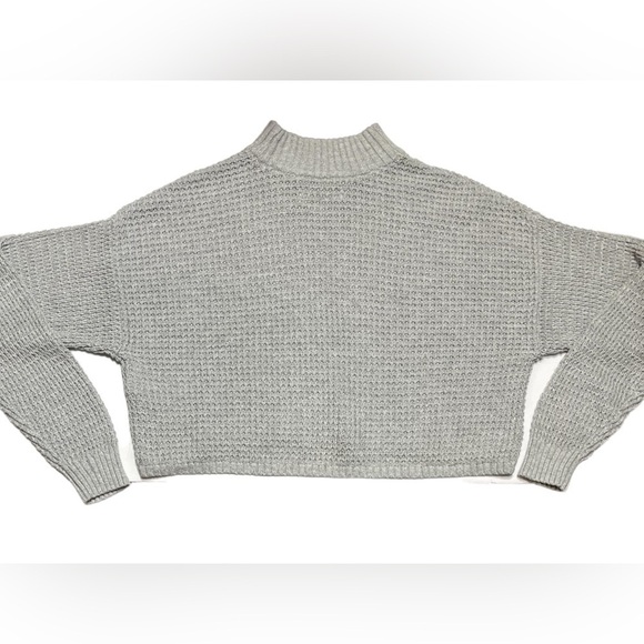 Hollister Women’s Oversized Cropped Sweater Gray Waffle Knit Mock Neck Size XS - Picture 4 of 14